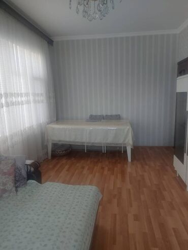 Kirayə mənzillər: Bakı, 2 otaqlı, Köhnə tikili, m. Xalqlar Dostluğu, 64 kv. m