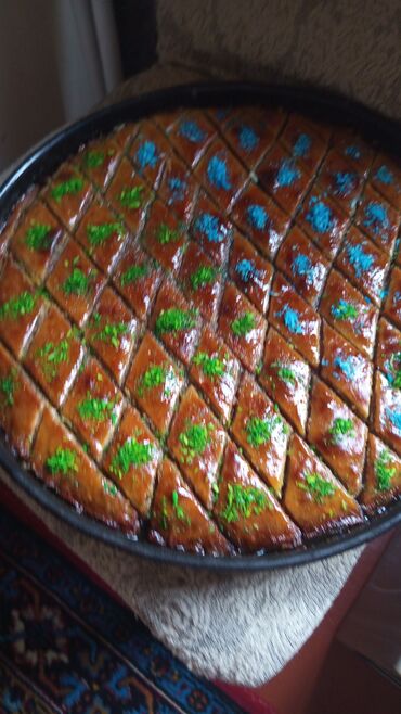 Başqa xidmətlər: Mingəçevir Şəhəri, Qres Qəsəbəsi (Kəpəz restoranı ilə üzbəüz) 🍰 Əsl — 18