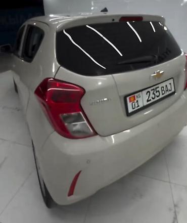 spark 7: Chevrolet Spark: 2017 г., 0.1 л, Автомат, Бензин, Хэтчбэк — 4