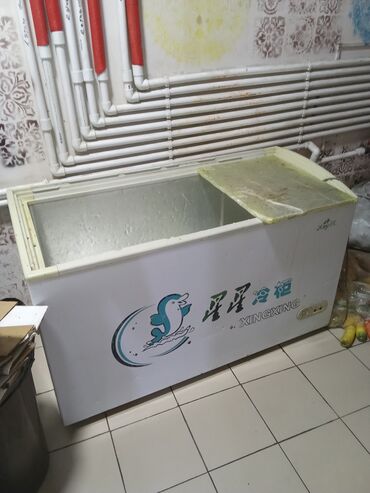 Другое холодильное оборудование: Продаётся холодильник не рабочий 
самовывоз
Дооронбека Садырбаева 163