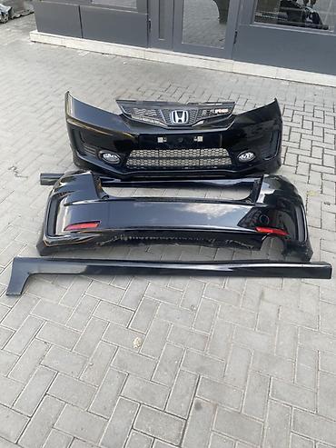 прямоток на фит: Комплект обвеса Honda FIT GE9(седан) RS, черный глянец. В составе: - — 5