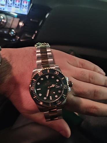 rolex orginal: Məhsul: Rolex saat qutusu və metal qolbaq (bracelet) Təsvir: - Yaşıl — 6