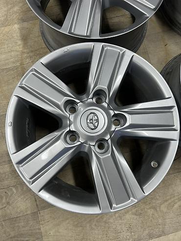 диски на ленд крузер: Литые Диски R 18 Toyota, Комплект, отверстий - 5, Б/у — 2