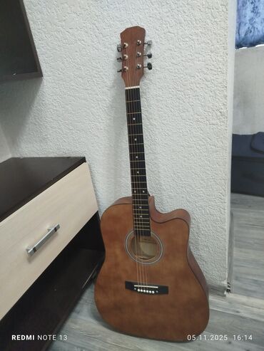 купить укулеле недорого: Гитара акустическая 
громко звучит 
мягкие струны