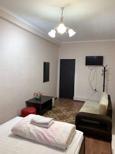 Посуточная аренда квартир: 1 комната, Душевая кабина, Постельное белье, Бронь — 7