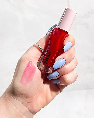 красить: Gisou Lip Oil — оттенок Strawberry Sorbet Самое крутое масло для губ — 2