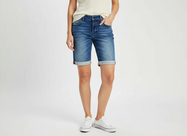 cross jeans t shirty: Cross, Szorty damskie, rozmiar S