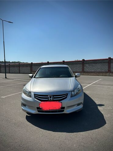 акор: Honda Accord: 2011 г., 2.4 л, Автомат, Бензин, Седан