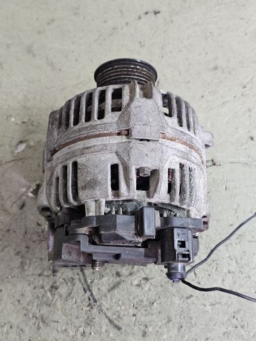 Генераторы: Генератор Volkswagen 2001 г., Б/у, Оригинал, Германия — 11