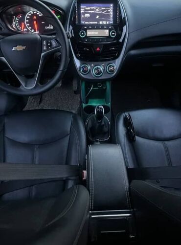 тягач хово шахман: Chevrolet Spark: 2017 г., Типтроник, Бензин, Хетчбек