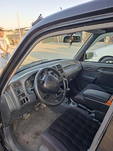 клиренса: Toyota RAV4: 1996 г., Автомат, Кроссовер — 4