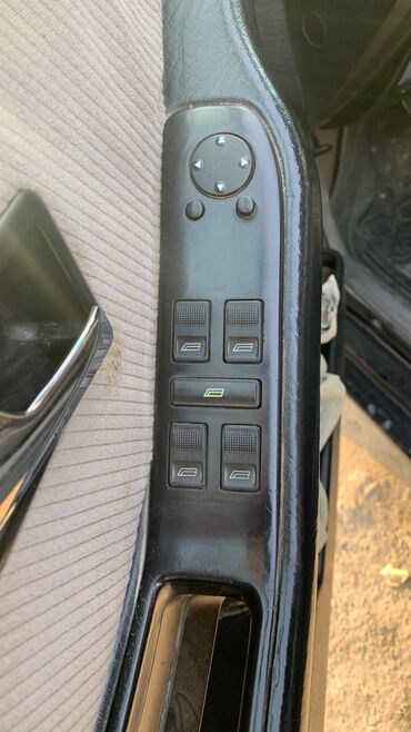 Audi: Audi 80: 1992 г., 2.3 л, Механика, Бензин, Седан at lalafo.kg — 8 Audi: Audi 80: 1992 г., 2.3 л, Механика, Бензин, Седан — 8