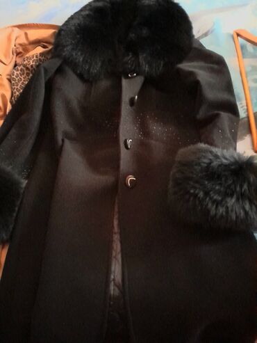 женские короткие пальто: Пальто XL (EU 42), цвет - Черный