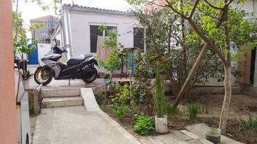 Motonəqliyyatın icarəsi: - Aerox, 150 sm3, 2023 il, 8000 km