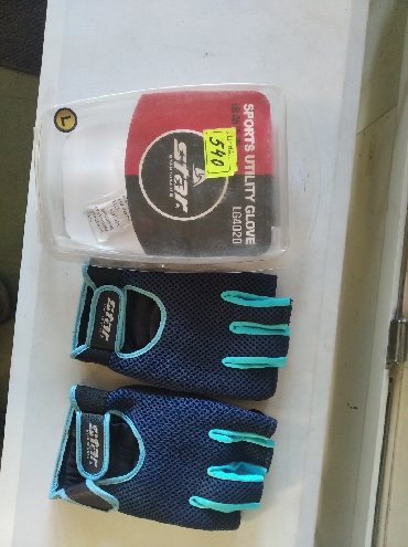 Велоаксессуары: Перчатки велосипедные at lalafo.kg — 4 Велоаксессуары: Перчатки велосипедные — 4