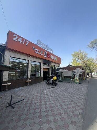 снять помещение под столовую: Сдаются в аренду площадь под общепит в ФудХолле! Адрес: г. Бишкек