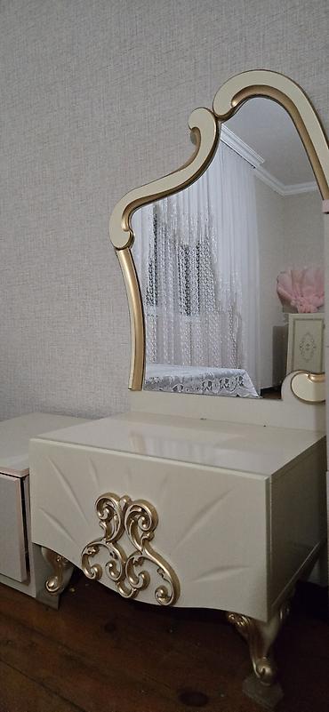 Yataq otağı dəstləri: Guzgulu Termo 2tumbuckasi ile.Satilir 200manat.Seliqeli — 8