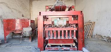 Производство брусчатки: Пескоблок чыгарган станок сатылат. 20 жана 15 размердеги матрицалары — 2