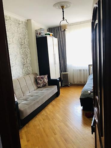 Mənzillər: Bakı, 4 otaqlı, Köhnə tikili, 88 kv. m — 2