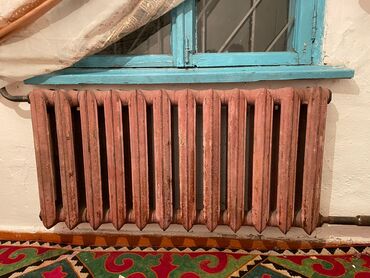 срочно продаю дом в новопокровке: Барачный, 12 м², 3 комнаты, Собственник