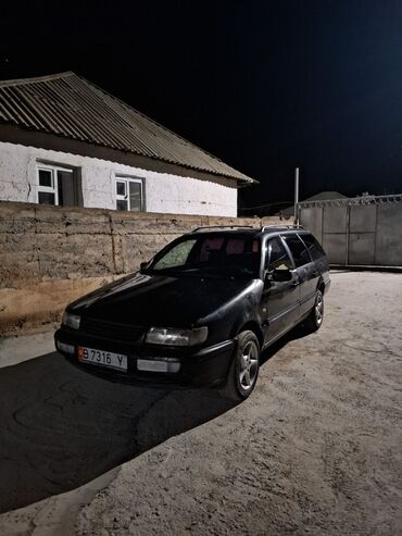 купить автомобиль в кыргызстане: Volkswagen Passat: 1995 г., 2 л, Механика, Бензин, Универсал