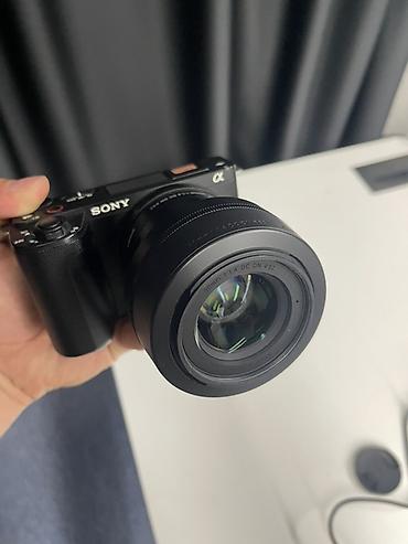 micro sd v30: Sony ZV‑E10 ii с объективом Sigma 30mm F1.4 DC DN (E‑mount, Ø52 мм) — 1