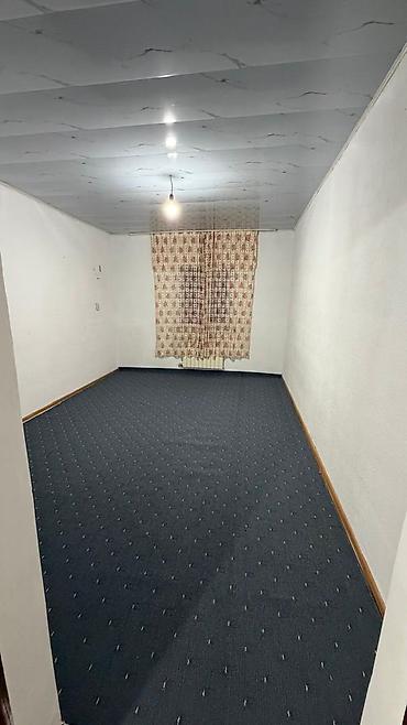 Комнаты: 30 м², С мебелью частично — 2
