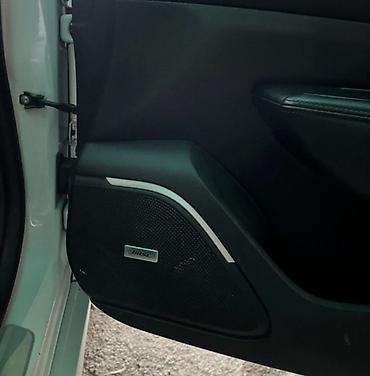 Renault: Renault : 2017 г., 2 л, Вариатор, Газ, Седан — 10