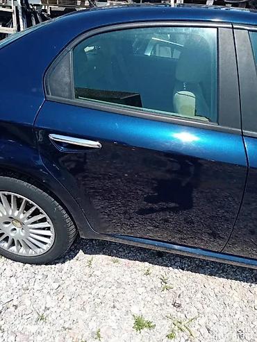rs win vip: ZADNJA DESNA VRATA ALFA 159 LIMUZINA TEGET PLAVA | Alfa 159 1.9 — 1