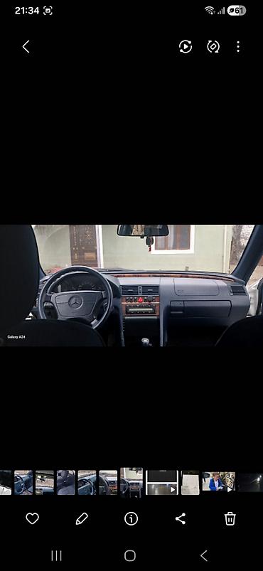 mercedes 180 b: Mercedes-Benz 220: 2.2 l | 1998 il Sedan — 4