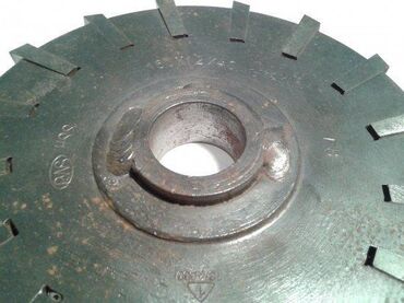 Ostali uređaji: Kruzno koturasto plocasto glodalo 160x10mm sa plocicama (15) Kružni — 8