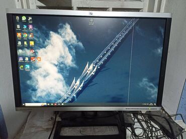 два монитора: Монитор, HP, Колдонулган, 22" - 23"