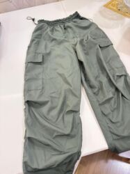 qadın şalvarı: Paraşüt salvar S razmer cib detaylarrl var beli və ayaglarl rezinlidi
