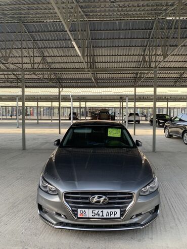 продаю малибу: Hyundai Grandeur: 2018 г., 2.4 л, Автоматические, Бензин, Седан