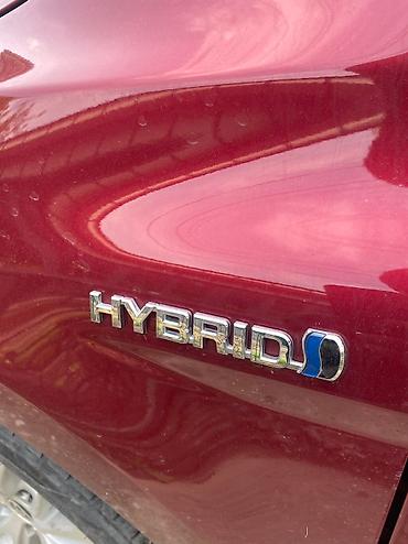 Toyota: Toyota Camry: 2020 г., 2.5 л, Вариатор, Гибрид, Седан — 13