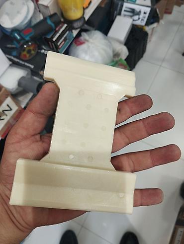 bıcaq seti: 3D çap olunmuş plastik T-forma kronşteyn/əsas dayaq detalı Təsvir: - — 2