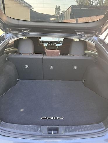 Toyota: Toyota Prius: 2016 г., Вариатор, Гибрид, Хэтчбэк — 9