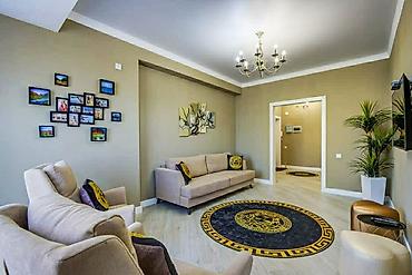 hostel osh: 2 комнаты, Бишкек Парк ТРЦ, Парковка, Постельное белье, Душевая кабина — 2