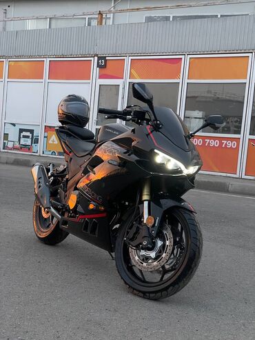 Мотоциклы: Спортбайк BMW, 250 куб. см, Бензин, Взрослый, Новый, В рассрочку — 3