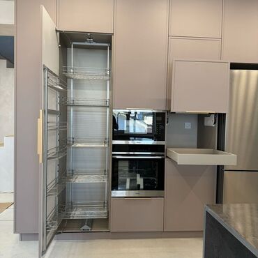 Sifarişlə mətbəx mebeli: Sifarişlə mətbəx dəsti, Özü çəkən petlələr, Mat laminat, Kredit var, Pulsuz çatdırılma — 3