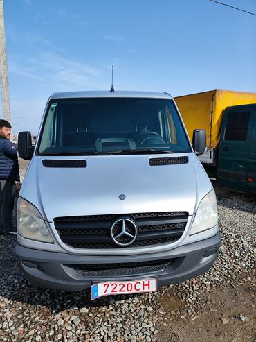 панель на спринтер: Mercedes-Benz Спринтер: 2006 г., 2.2 л, Механика, Дизель, Бус