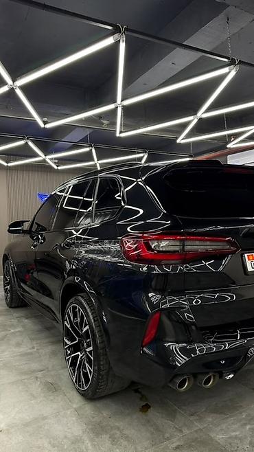 руль audi: BMW X5 M: 2022 г., 4.4 л, Автомат, Бензин, Кроссовер — 5