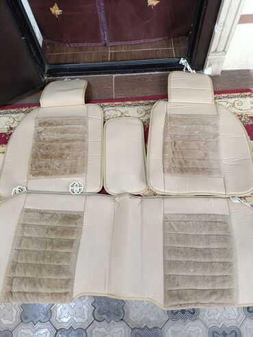сидение на 2107: Чехлы Велюровые, цвет - Бежевый, Universal Seat cover