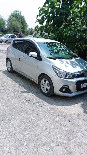 купить запчасти опель омега б: Chevrolet Spark: 2016 г., 1 л, Робот, Бензин, Хетчбек