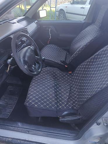 Продажа авто: Volkswagen Golf: 1992 г., Механика, Бензин, Хэтчбэк — 4