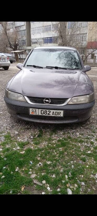 авто через банк: Opel Vectra: 1997 г., 1.8 л, Механика, Бензин, Седан