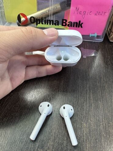 чехлы для airpods 2: Вкладыши, Apple, Б/у, Беспроводные (Bluetooth), Классические