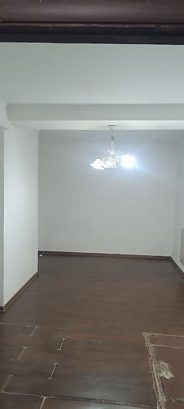 Үйлөрдү ижарага берүү: 70 м², 2 бөлмө, Гагарин көч., Жаныбарлары жок — 3