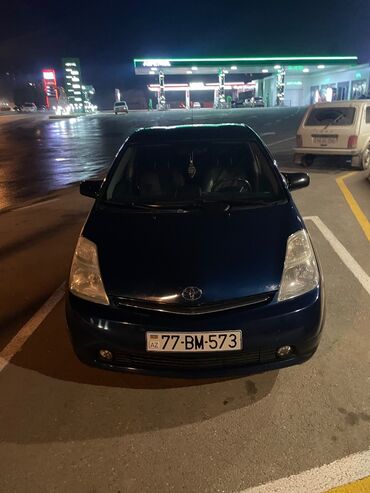 arenda prius qalmaq serti ile: Toyota Prius: 1.5 l | 2008 il Hetçbek