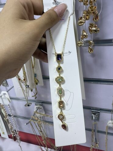 Bijuteriya dəstləri: Qadın bəzək aksesuarları – geniş seçim Məhsullar: - Qızılı tonlarda — 132